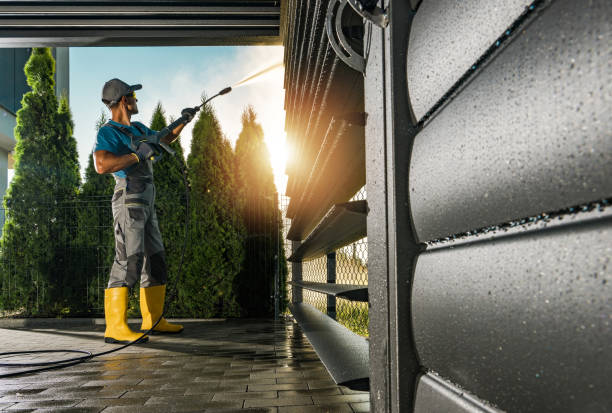Best Pool Deck Cleaning  in Premont, TX